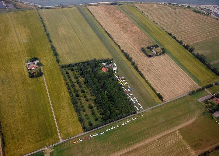 Endelave FLyveplads - EKEL